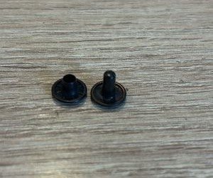 Remaches cremallera puntera